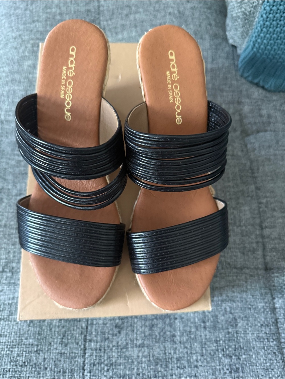 Andre Assous Black Strappy Leather Slide espadrilles